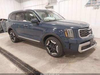  Salvage Kia Telluride