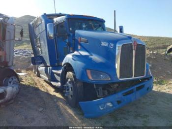  Salvage Kenworth Construction