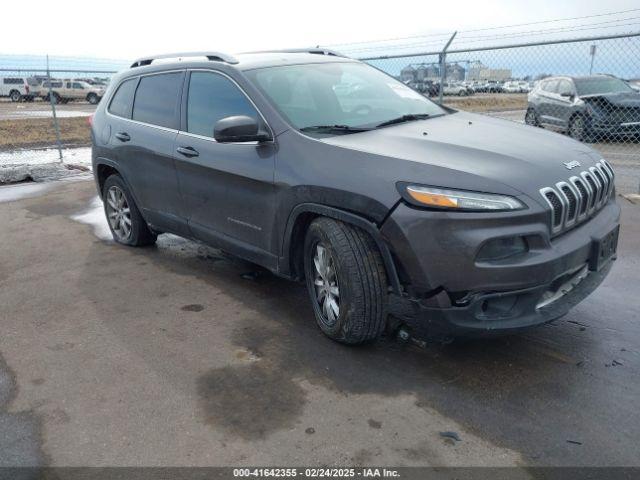 Salvage Jeep Cherokee