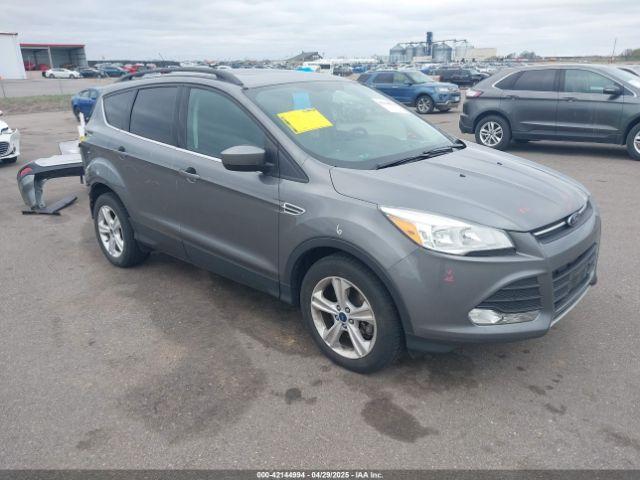  Salvage Ford Escape