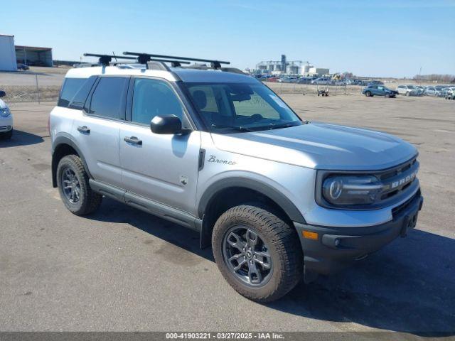  Salvage Ford Bronco