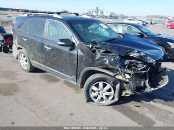  Salvage Kia Sorento