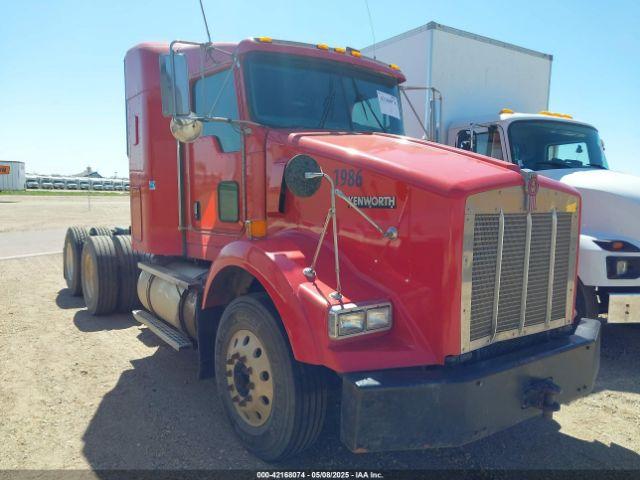  Salvage Kenworth T800