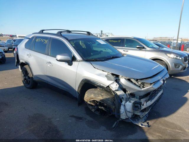  Salvage Toyota RAV4