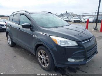  Salvage Ford Escape