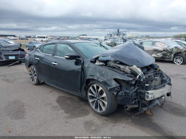  Salvage Nissan Maxima
