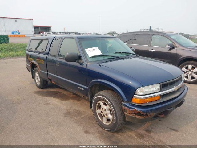  Salvage Chevrolet S-10