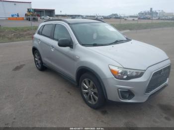  Salvage Mitsubishi Outlander