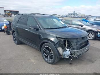  Salvage Ford Explorer