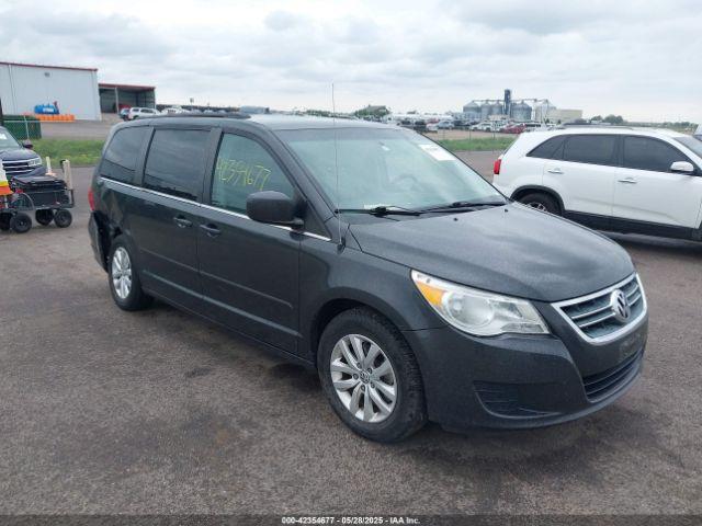  Salvage Volkswagen Routan