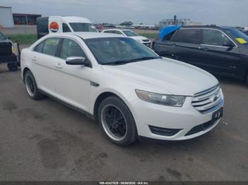  Salvage Ford Taurus