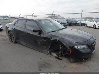  Salvage Chrysler 300