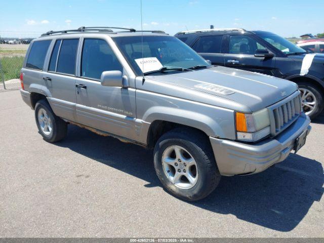  Salvage Jeep Grand Cherokee
