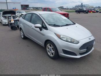  Salvage Ford Fiesta