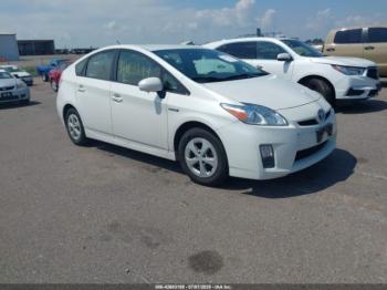  Salvage Toyota Prius
