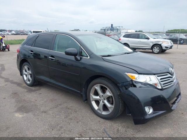  Salvage Toyota Venza