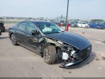  Salvage Hyundai SONATA