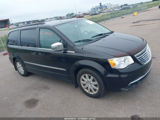  Salvage Chrysler Town & Country