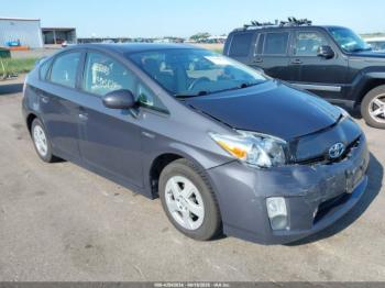  Salvage Toyota Prius