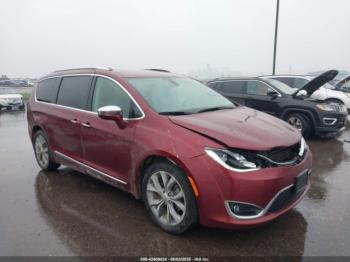  Salvage Chrysler Pacifica