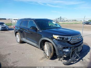  Salvage Ford Explorer