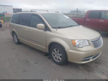 Salvage Chrysler Town & Country