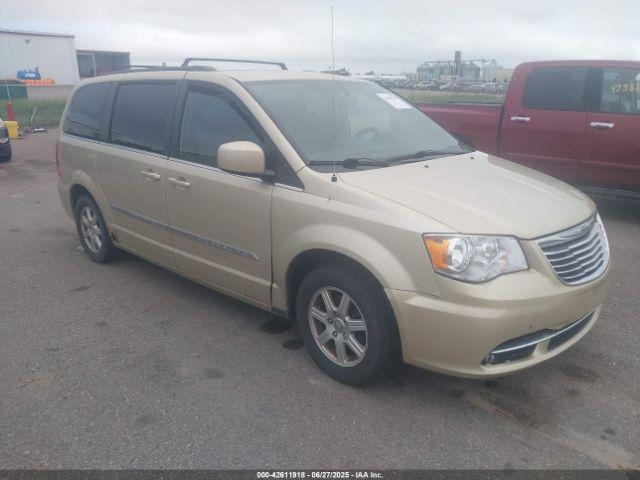  Salvage Chrysler Town & Country