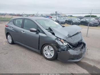  Salvage Nissan LEAF
