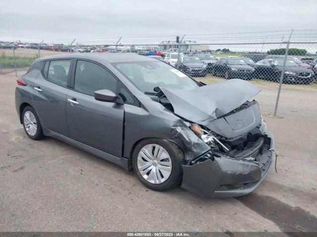  Salvage Nissan LEAF