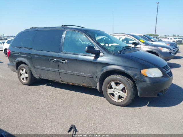  Salvage Dodge Grand Caravan