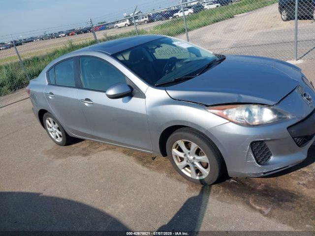  Salvage Mazda Mazda3