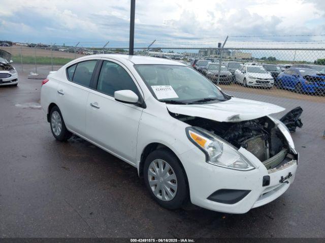  Salvage Nissan Versa