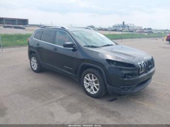  Salvage Jeep Cherokee