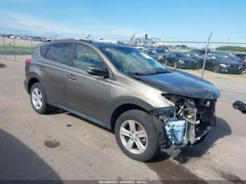  Salvage Toyota RAV4