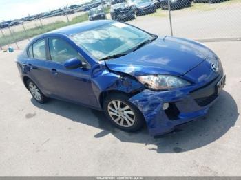  Salvage Mazda Mazda3