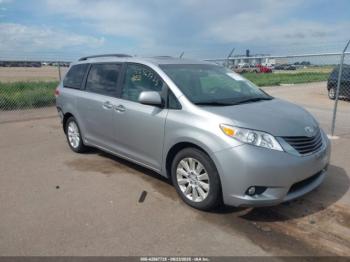  Salvage Toyota Sienna