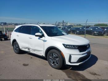  Salvage Kia Sorento