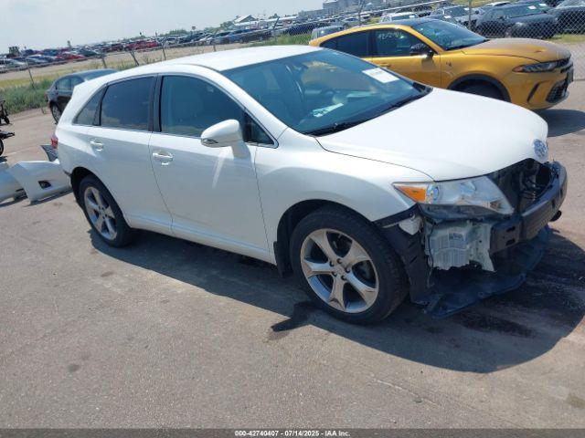  Salvage Toyota Venza