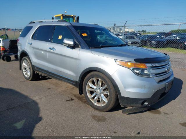  Salvage Ford Explorer