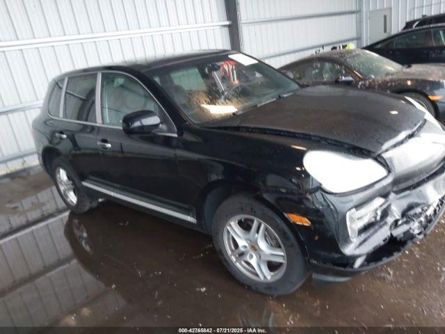  Salvage Porsche Cayenne