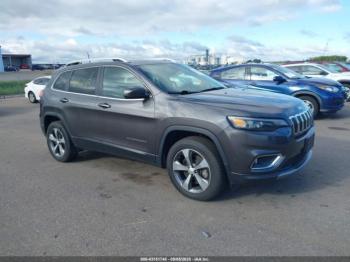  Salvage Jeep Cherokee