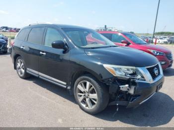  Salvage Nissan Pathfinder
