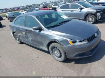  Salvage Volkswagen Jetta