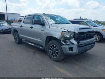  Salvage Toyota Tundra