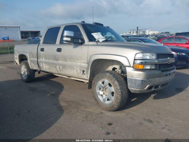  Salvage Chevrolet Silverado 2500