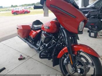  Salvage Harley-Davidson Flhx