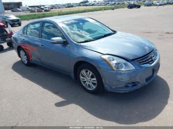  Salvage Nissan Altima