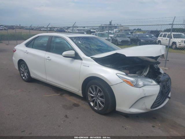  Salvage Toyota Camry