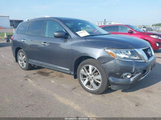  Salvage Nissan Pathfinder