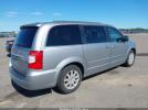 Chrysler Town & Country Touring Image 5